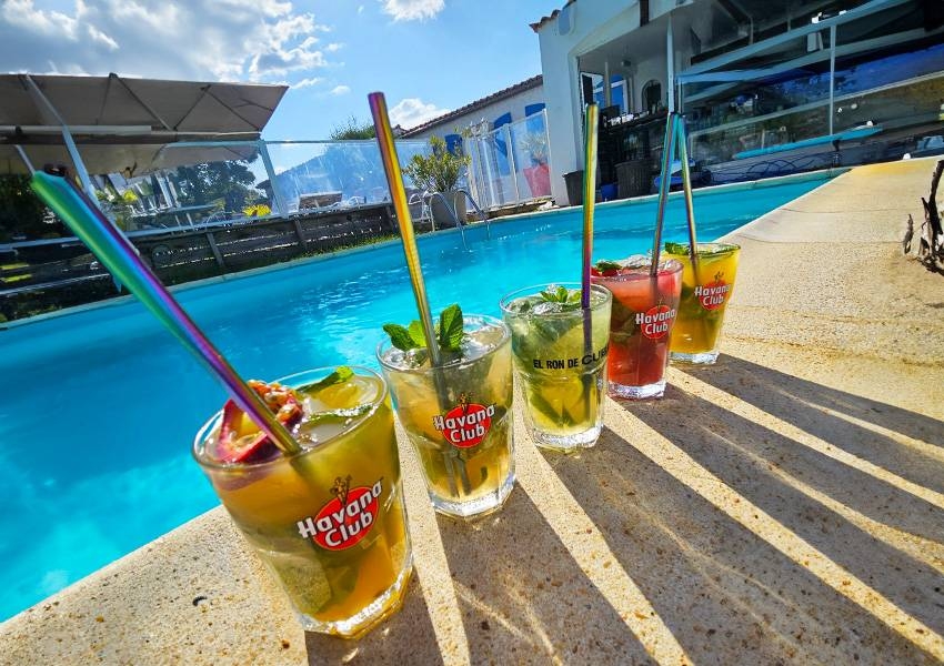 Les Marnières - Restaurant Saint-Saturnin - Restaurant La Canourgue